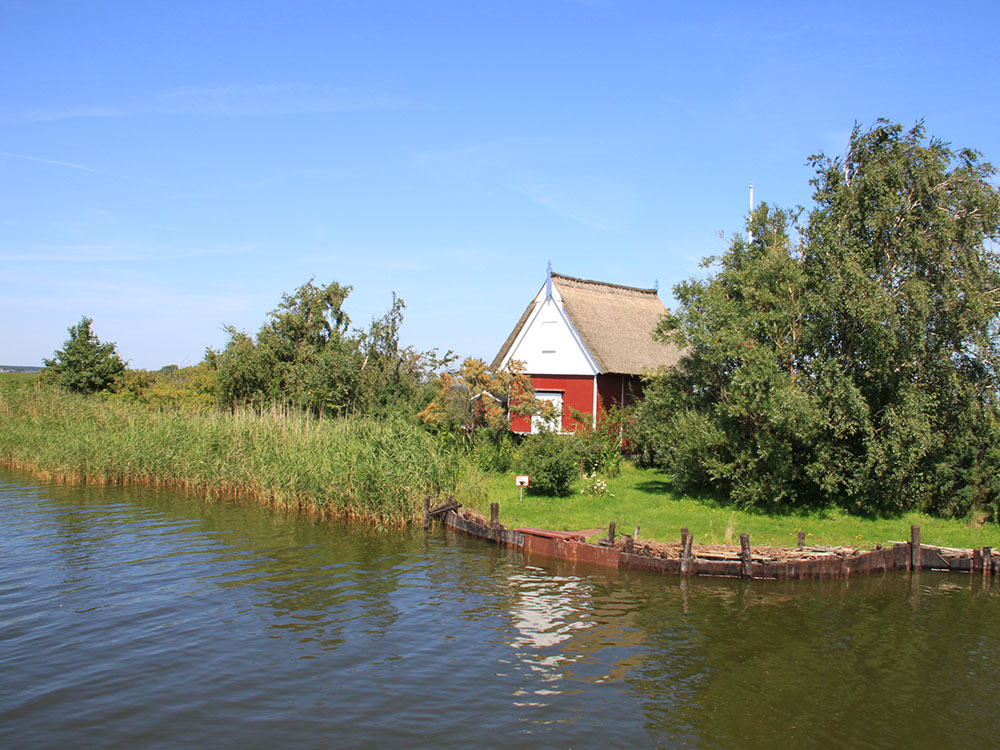 Zwischen Rostock und Stralsund befindet sich die idyllische Halbinsel Fischland - Darß - Zingst